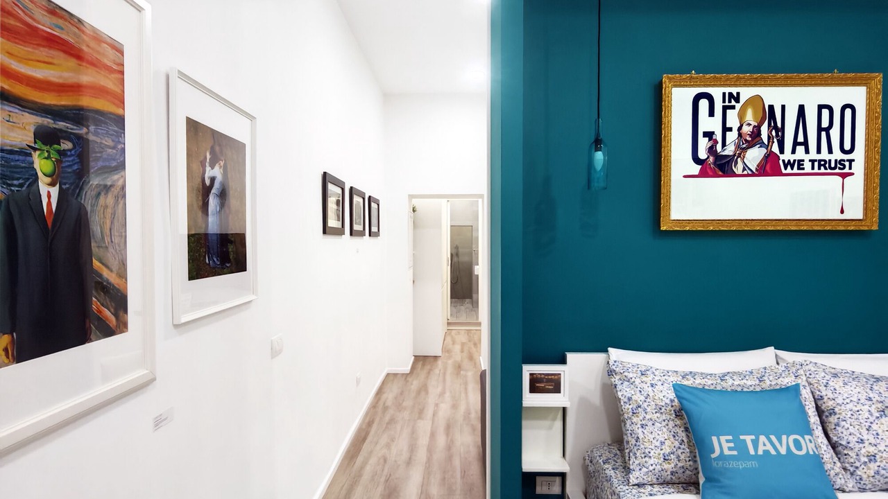 Photo of Bedroom in Naples City Centre