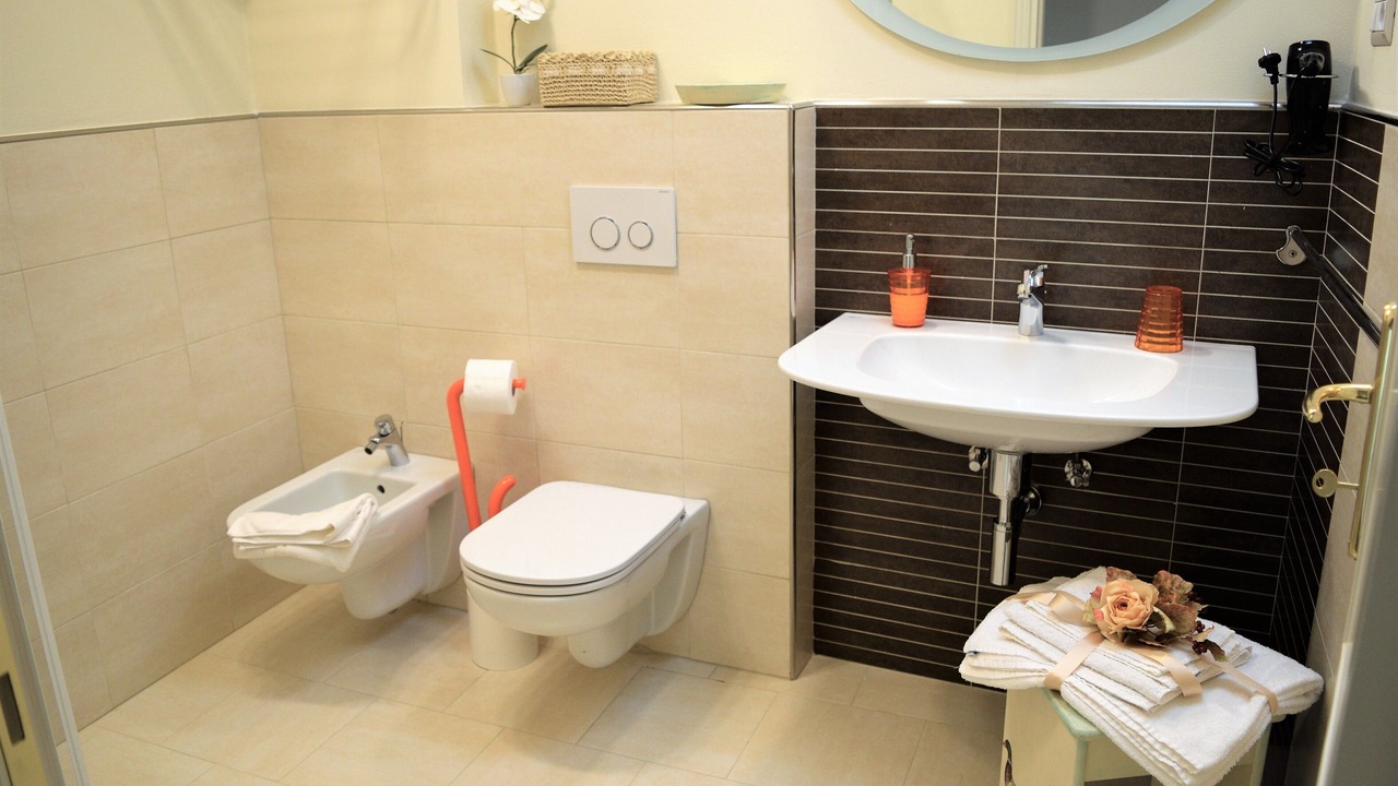 Photo of Bathroom in Lucca Historical Center