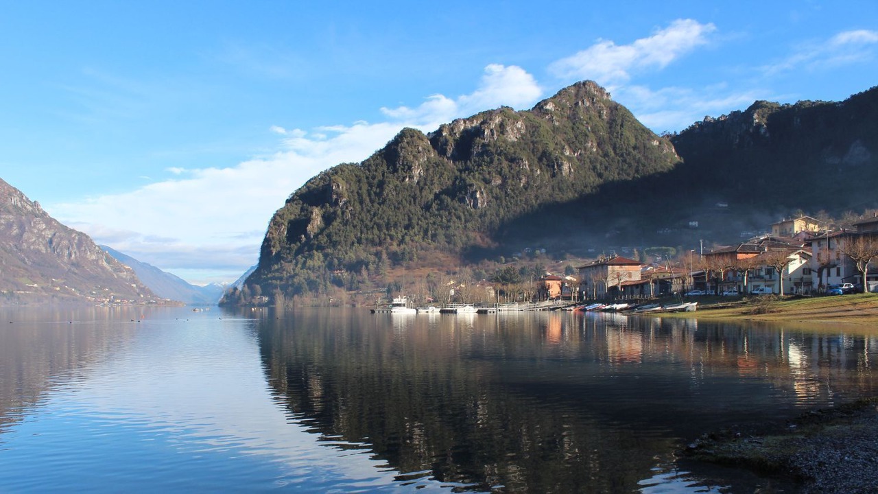 Photo of Outdoor in Crone