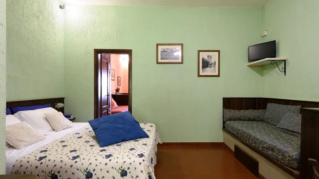 Photo of Bedroom in Castelfranco di Sopra