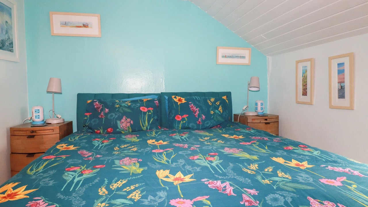 Photo of Bedroom in Rose