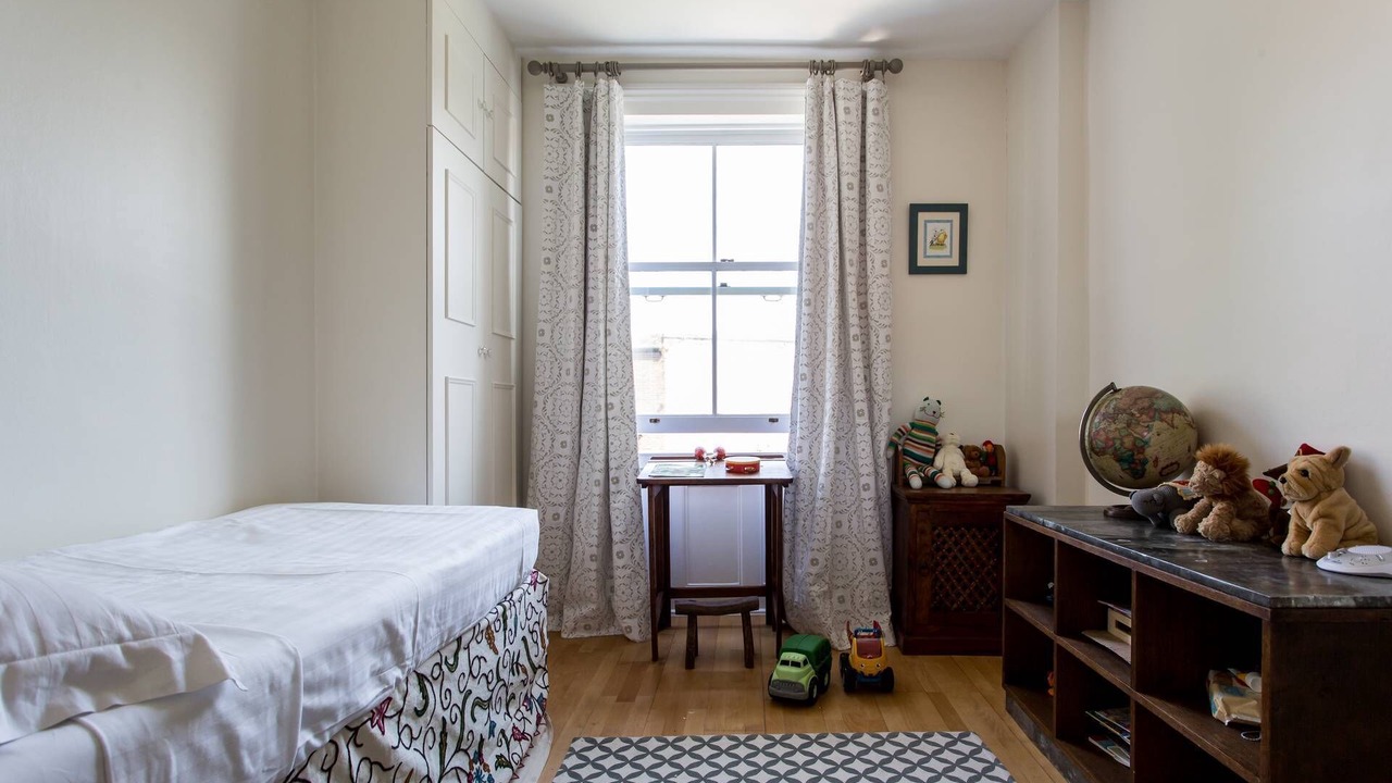 Photo of Bedroom in Angel