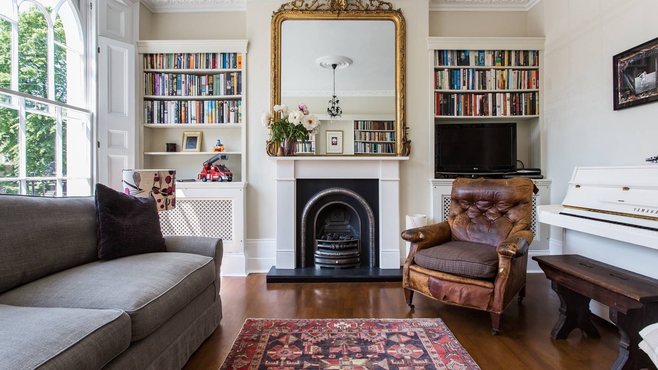 Photo of Livingroom in Angel