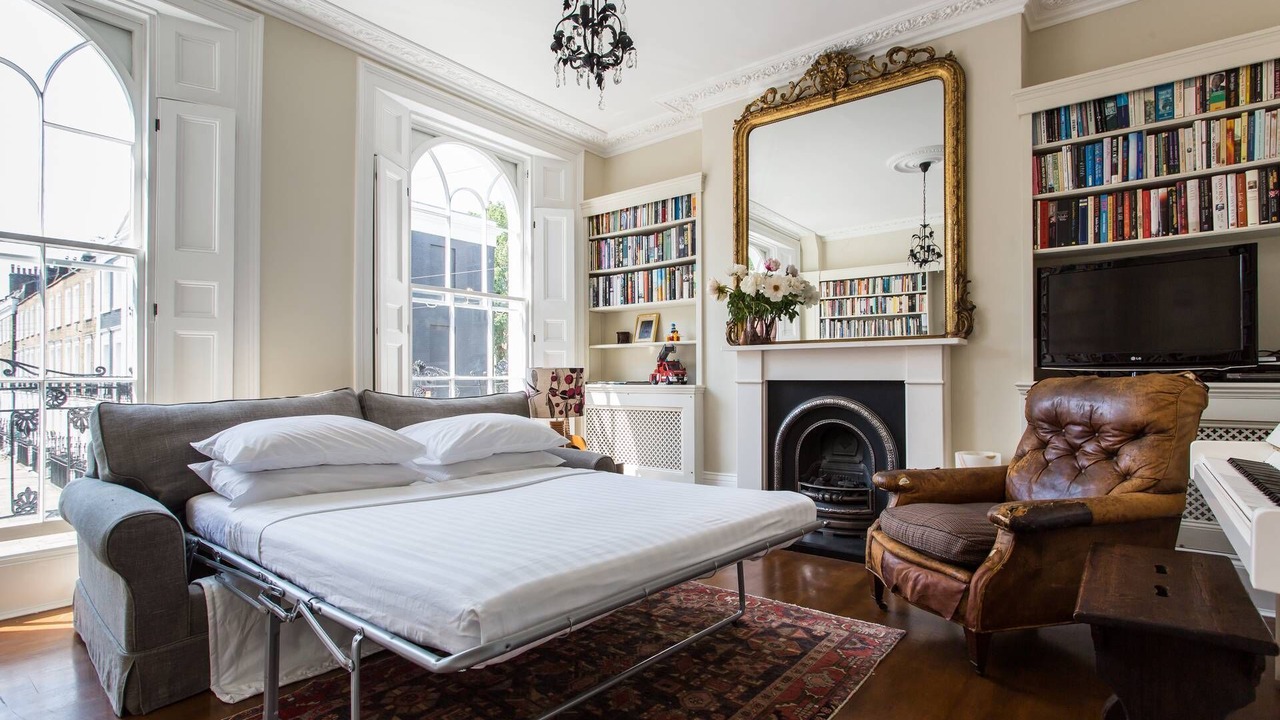 Photo of Bedroom in Angel