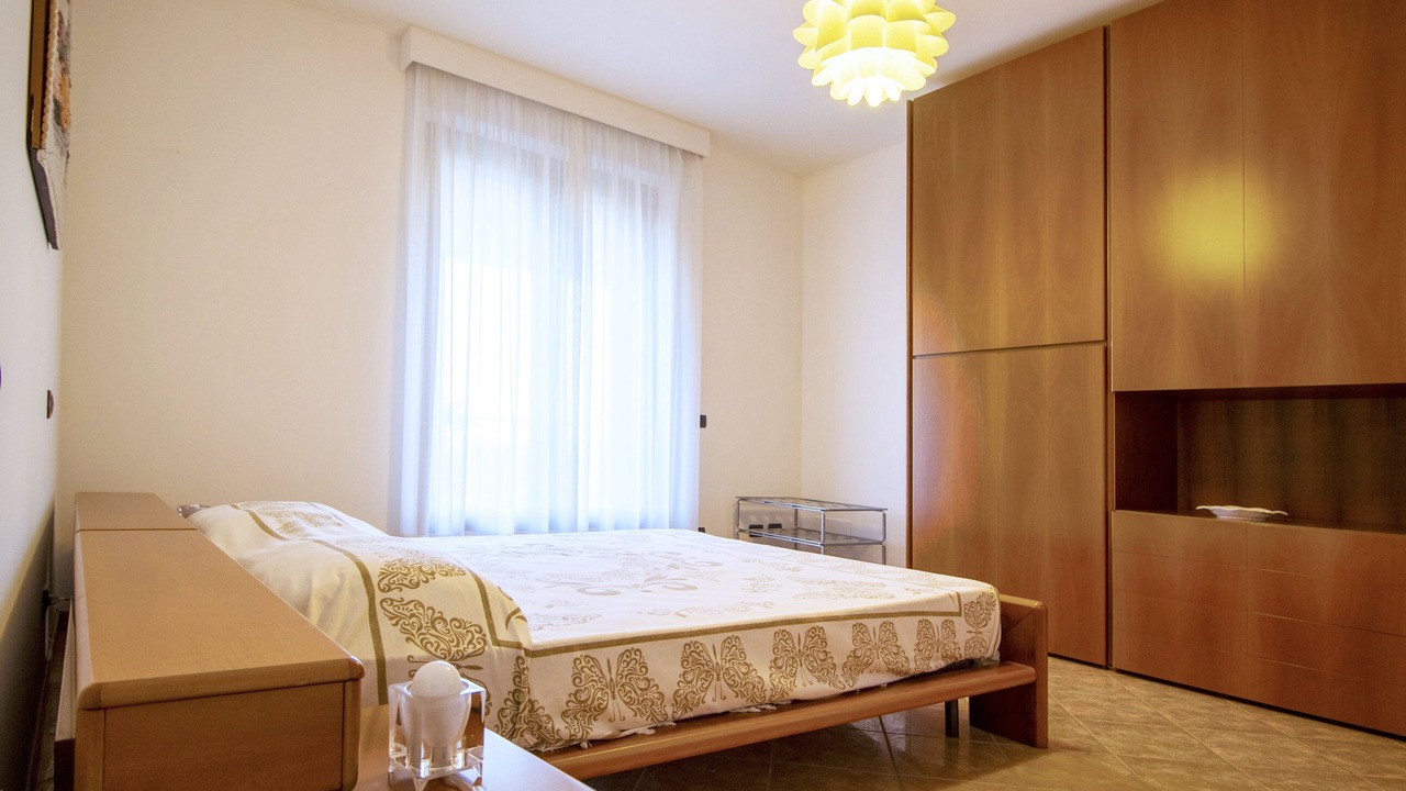 Photo of Bedroom in Parella