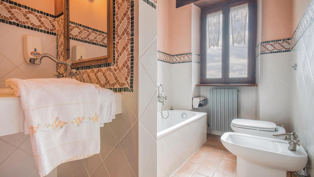 Photo of Bathroom in Furlo