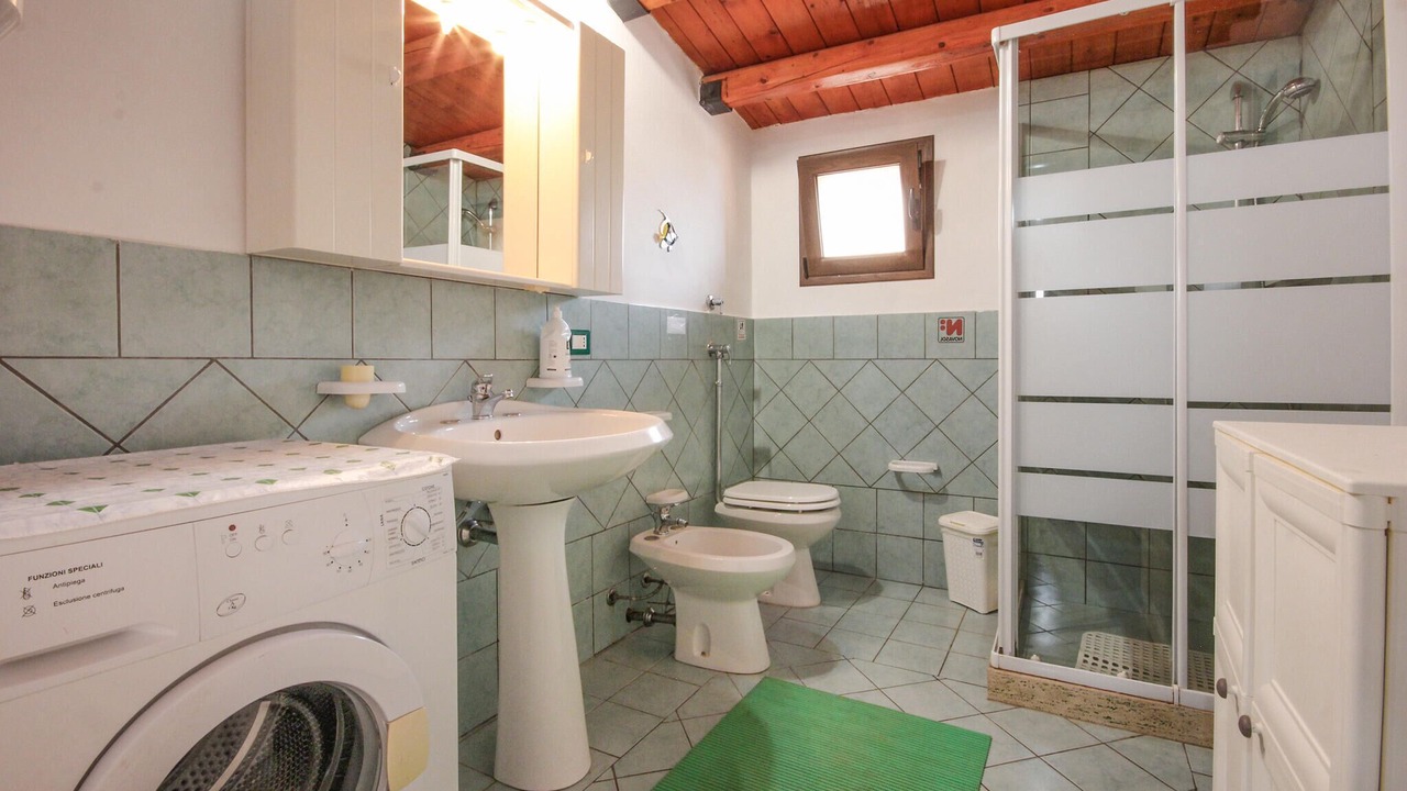 Photo of Bathroom in Menfi