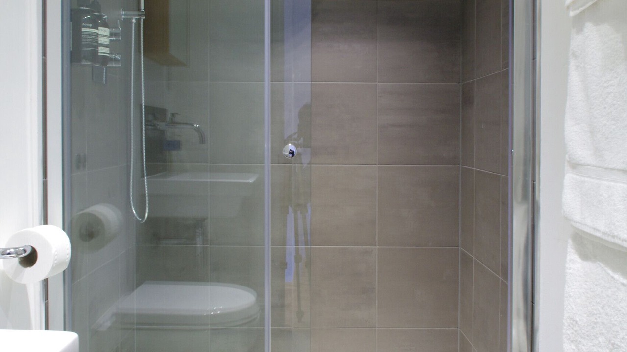 Photo of Bathroom in Barbican