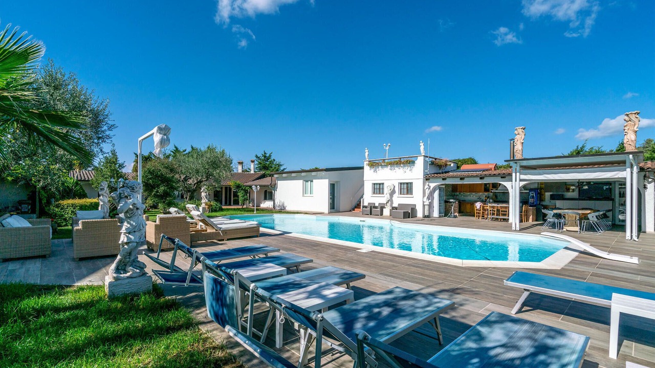 Photo of Outdoor in San Costanzo