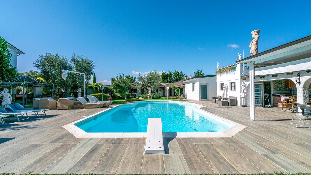 Photo of Outdoor in San Costanzo