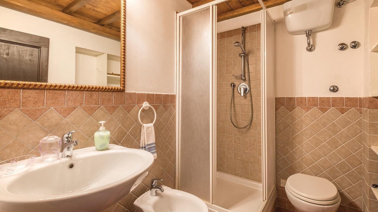 Photo of Bathroom in Avigliano Umbrio