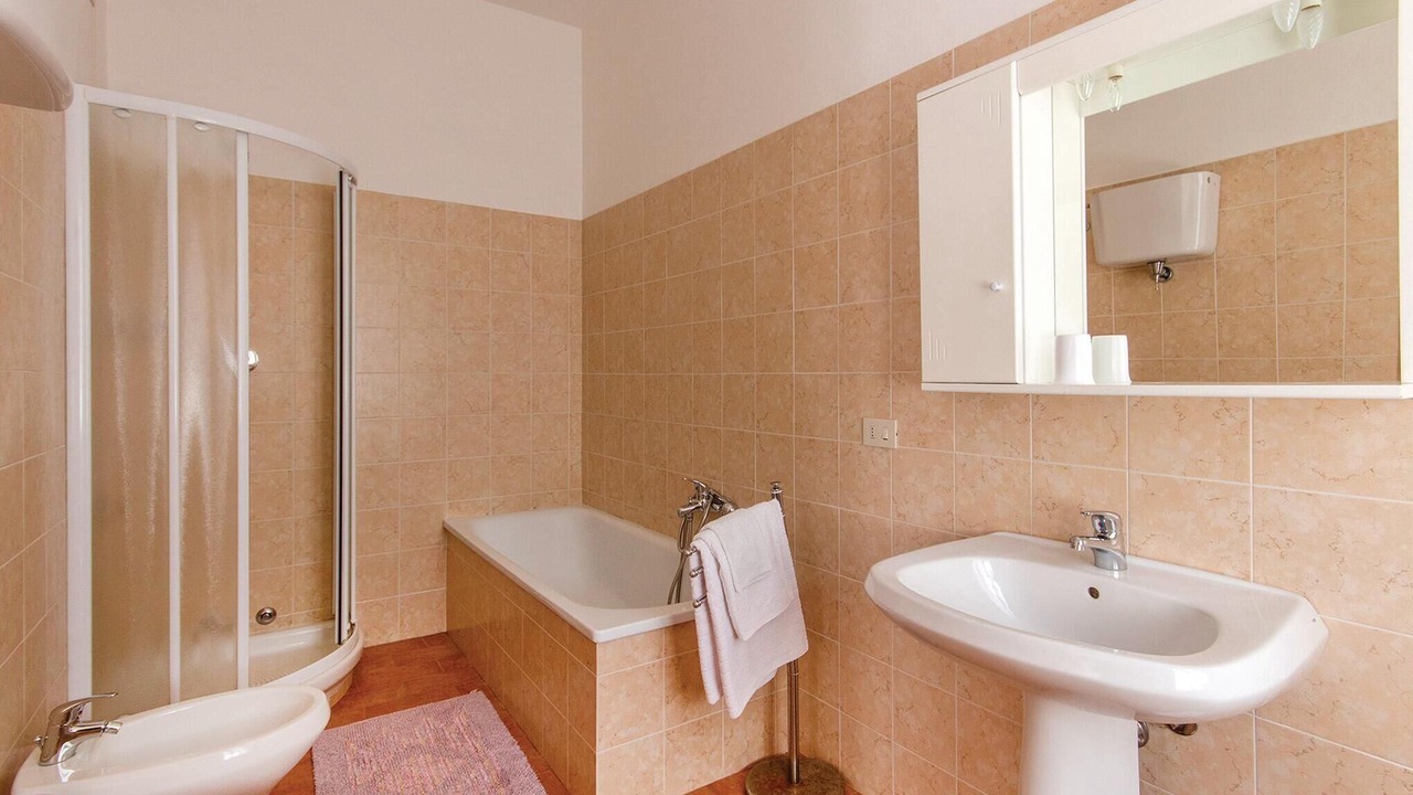 Photo of Bathroom in Cortona