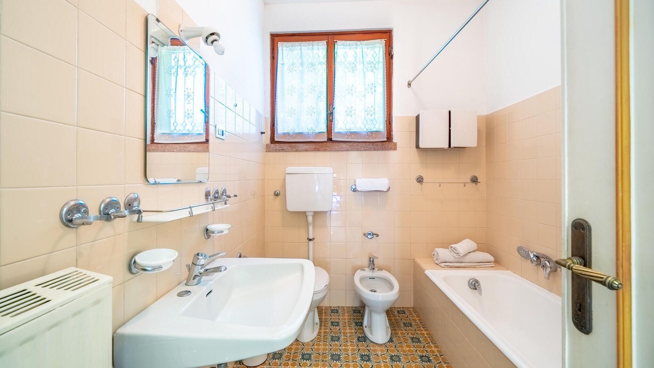 Photo of Bathroom in Bogliaco
