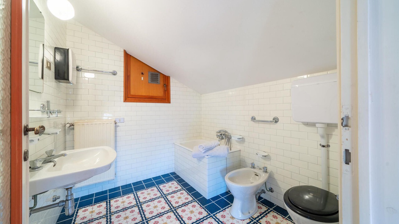 Photo of Bathroom in Bogliaco