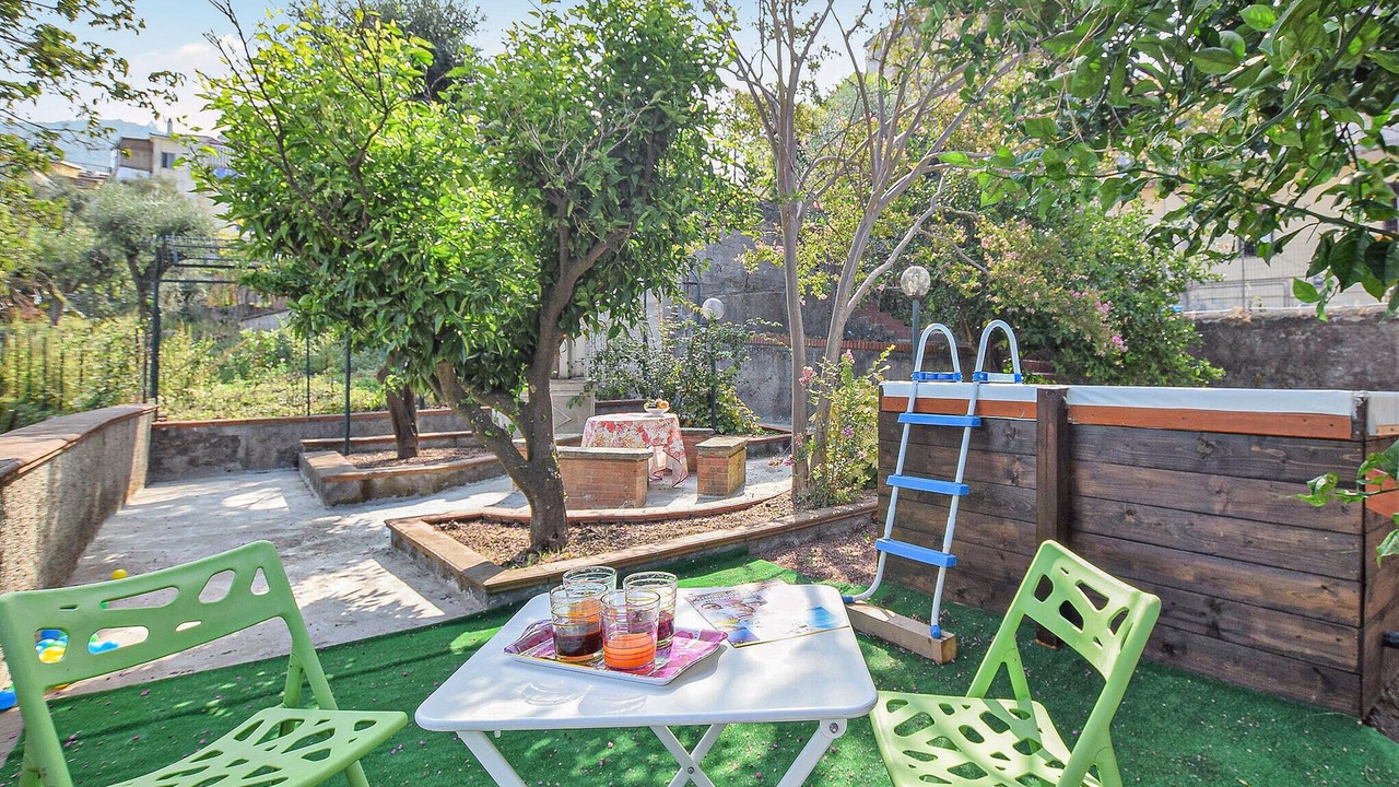 Photo of Outdoor in Piazza Roma