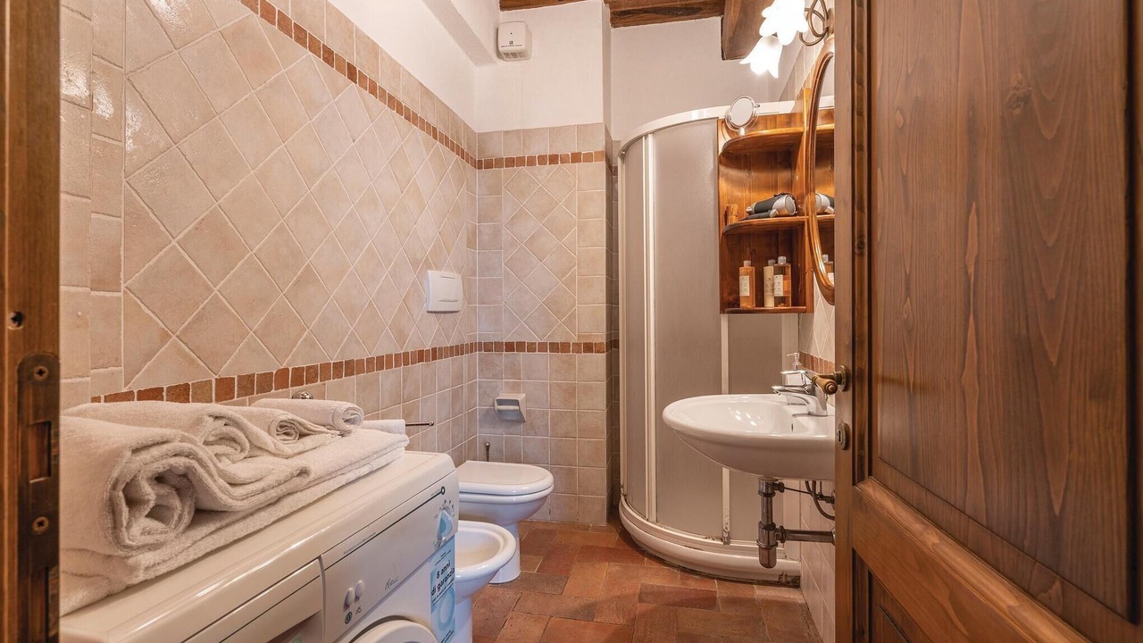Photo of Bathroom in Magliano