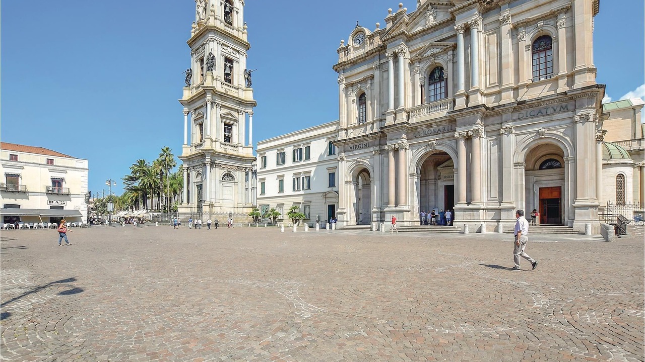 Photo of Others in Piazza Roma