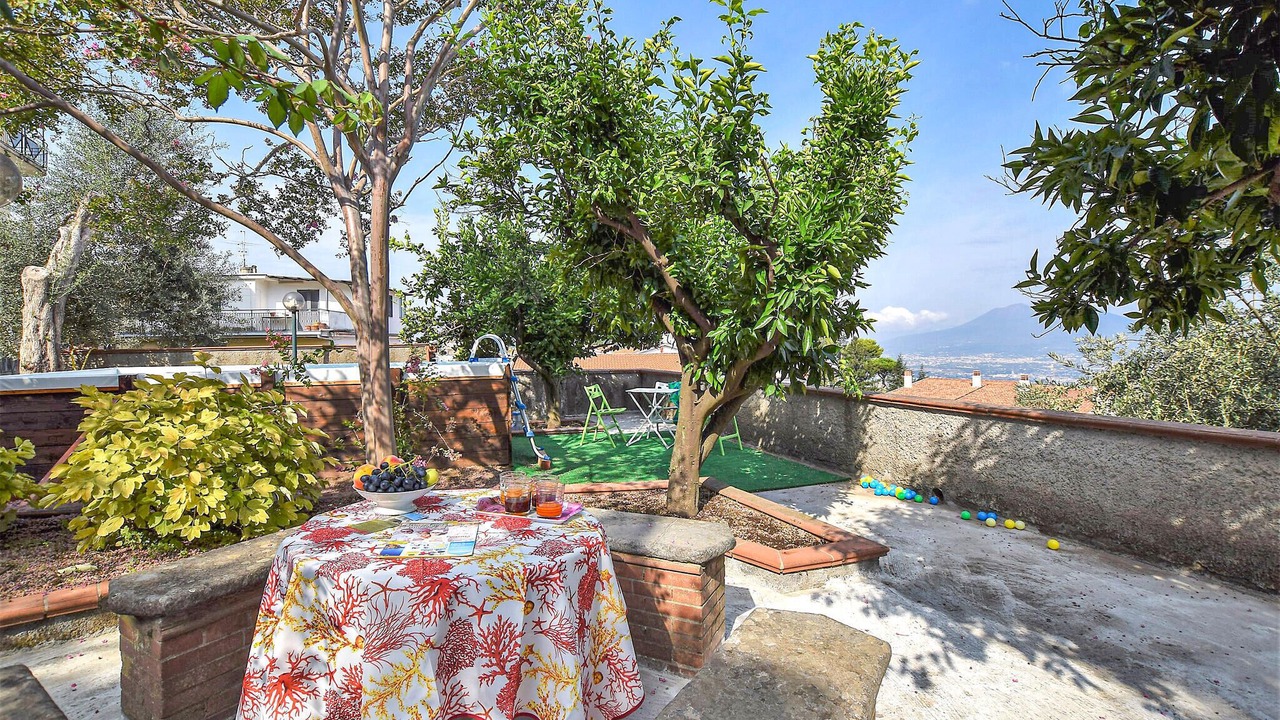 Photo of Outdoor in Piazza Roma