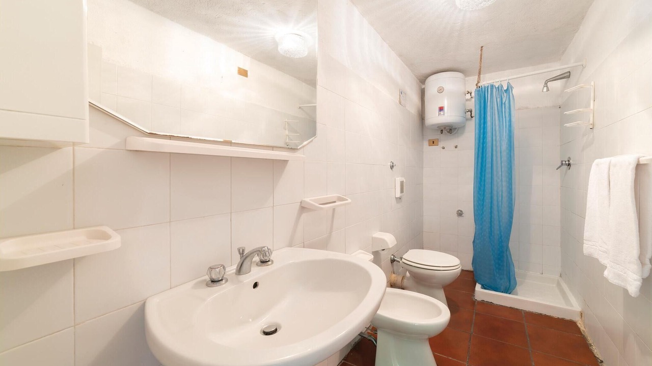 Photo of Bathroom in Loro Ciuffenna