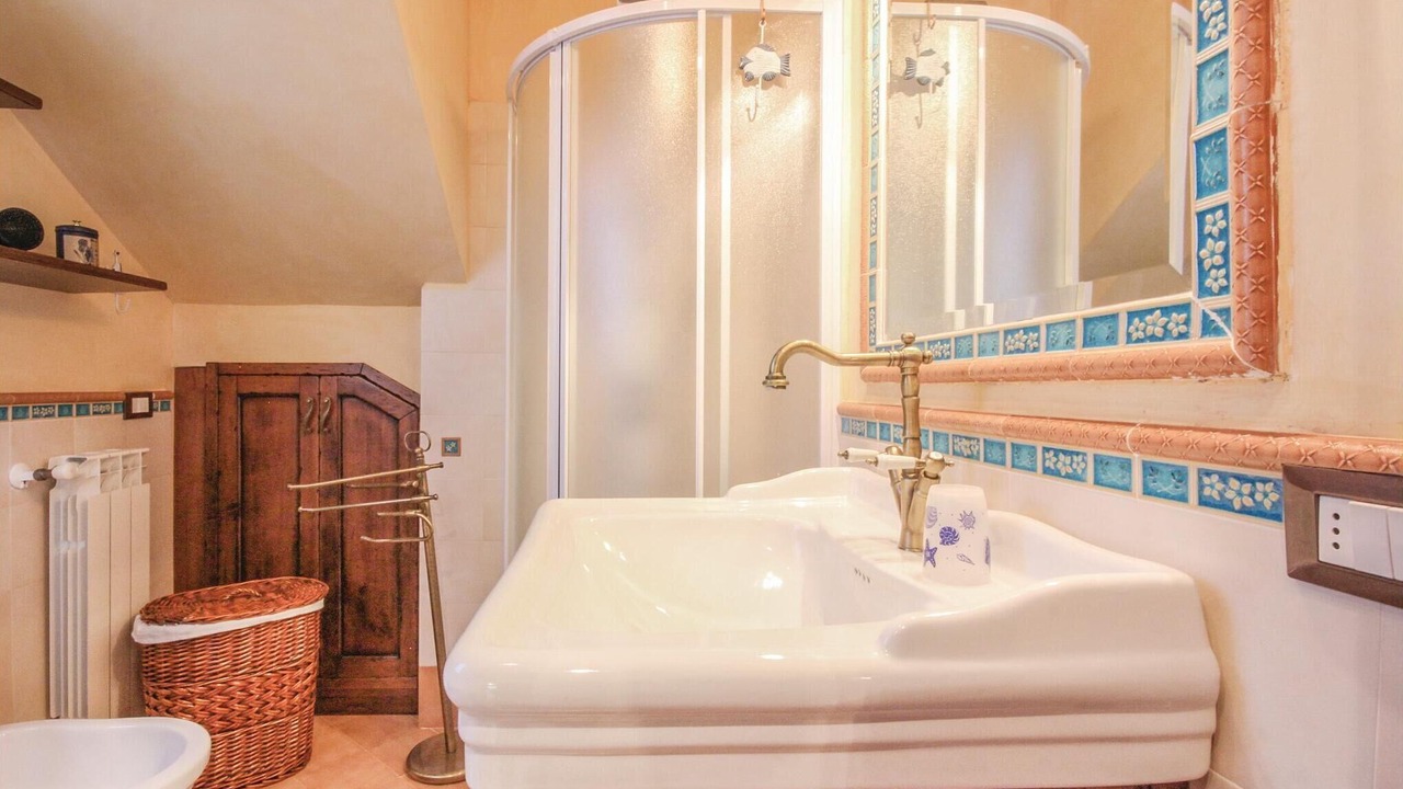 Photo of Bathroom in Torre Colonna-sperone