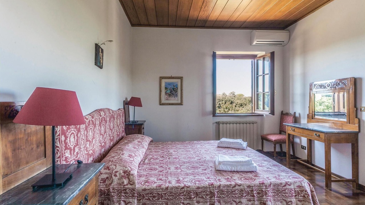 Photo of Others in Lake Bracciano