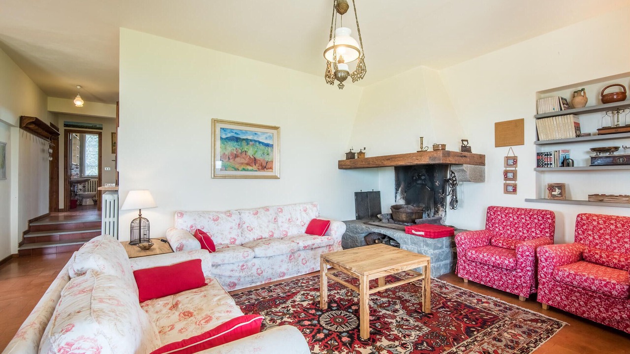 Photo of Bedroom in Montevarchi
