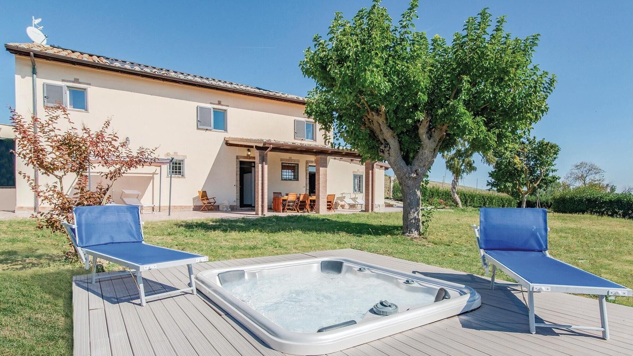 Photo of Outdoor in Mondavio