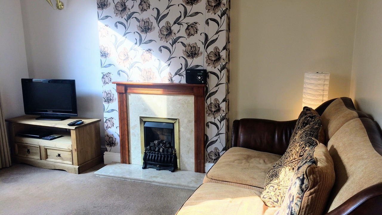 Photo of Livingroom in Teignmouth