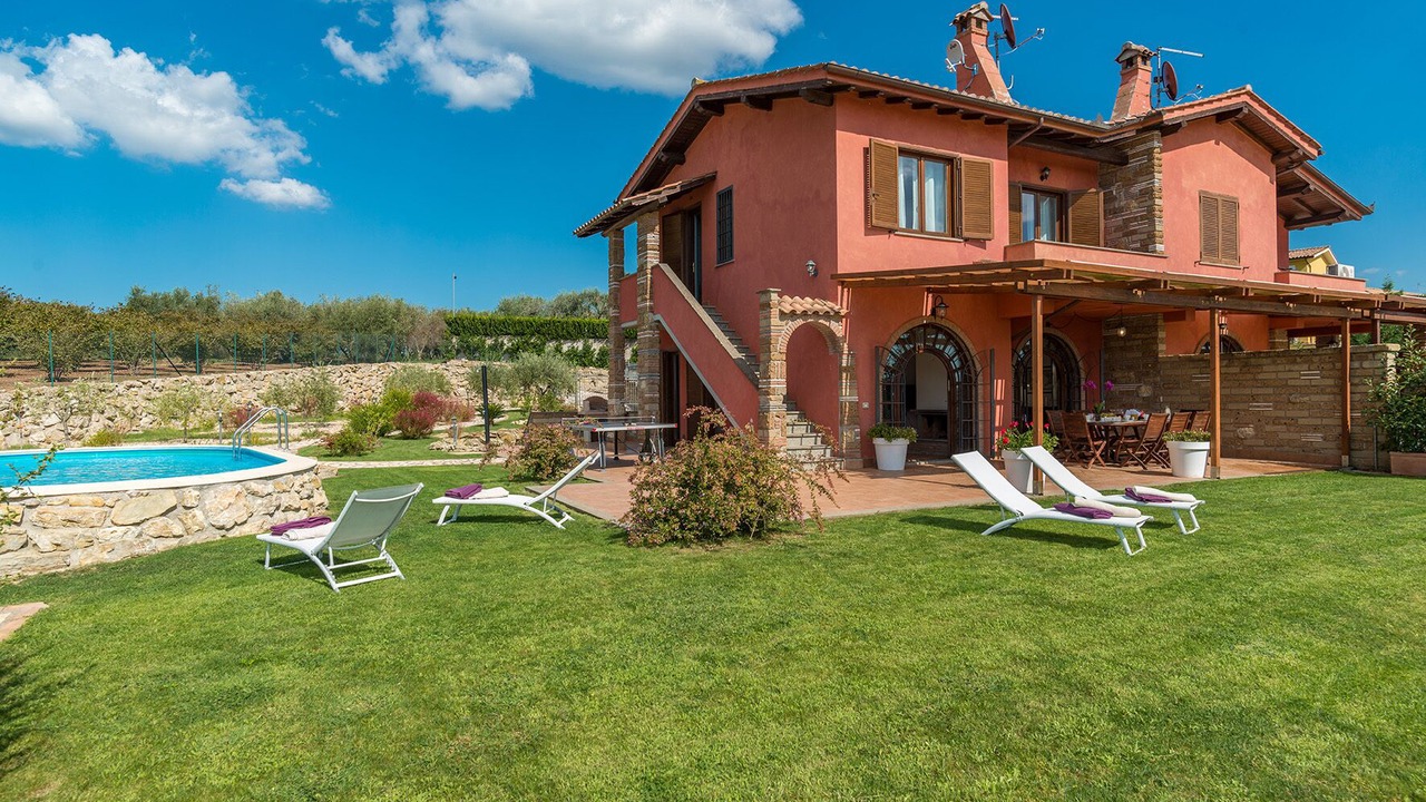 Photo of Outdoor in Sutri