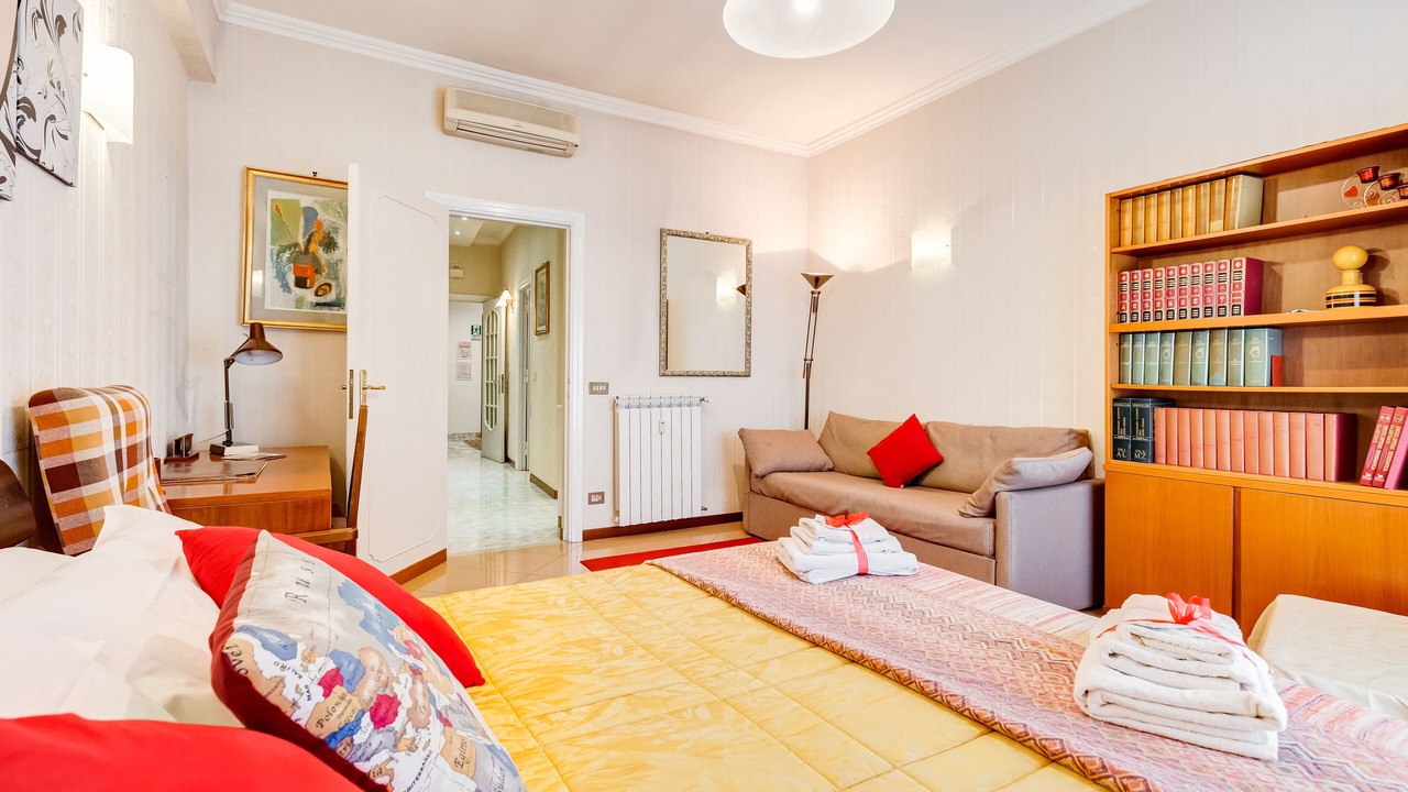 Photo of Bedroom in Quartiere XIII Aurelio