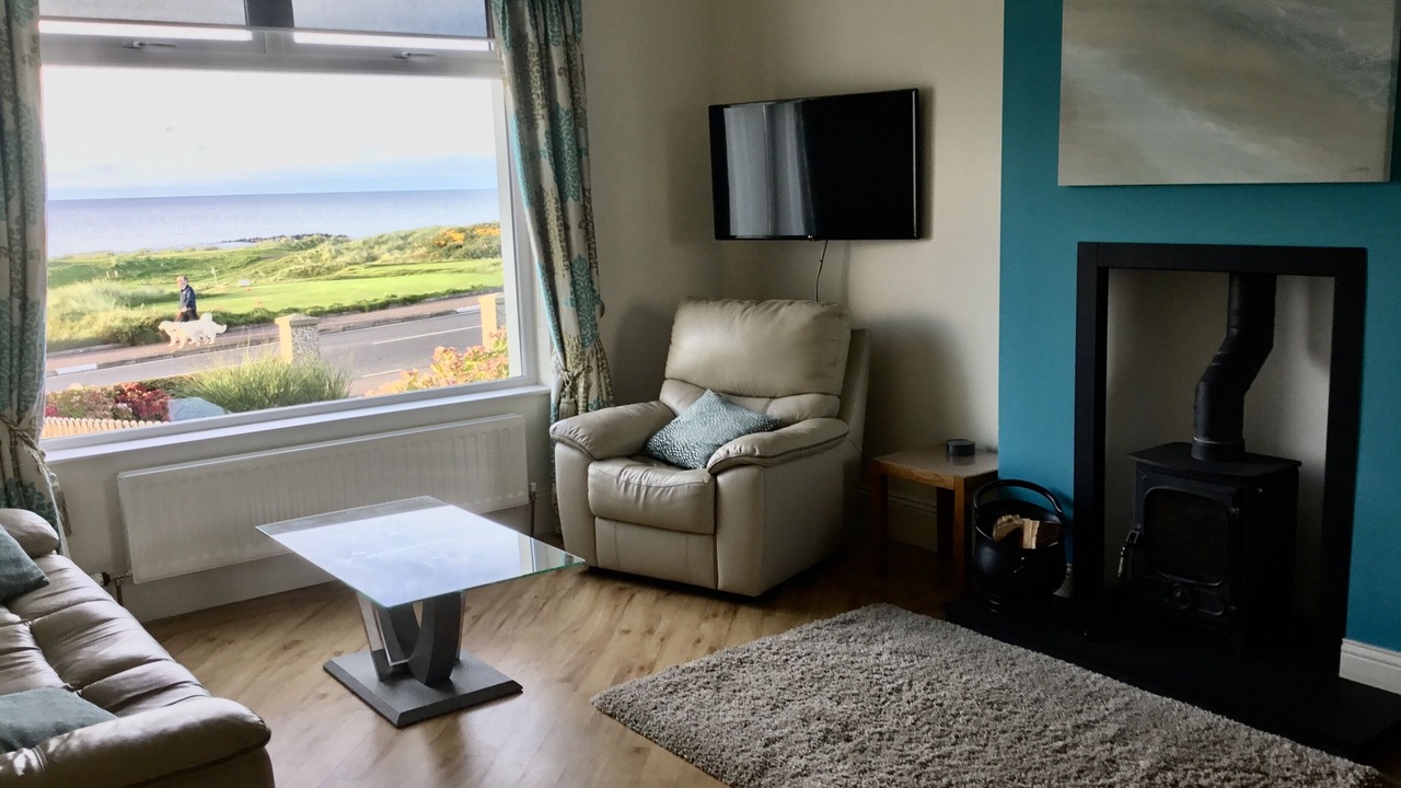 Photo of Livingroom in Portstewart