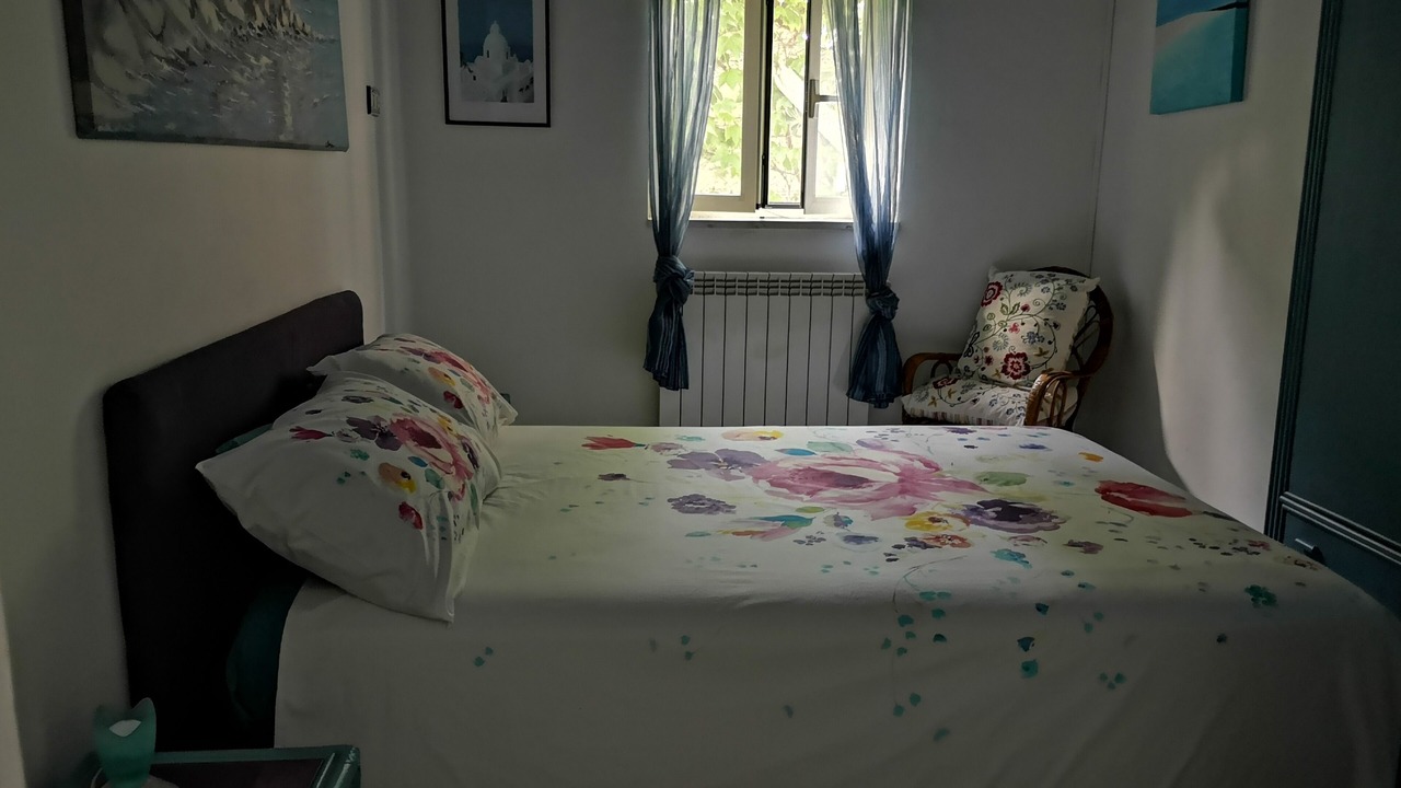 Photo of Bedroom in Mondragone