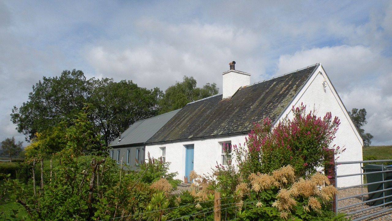Photo of Others in Salen
