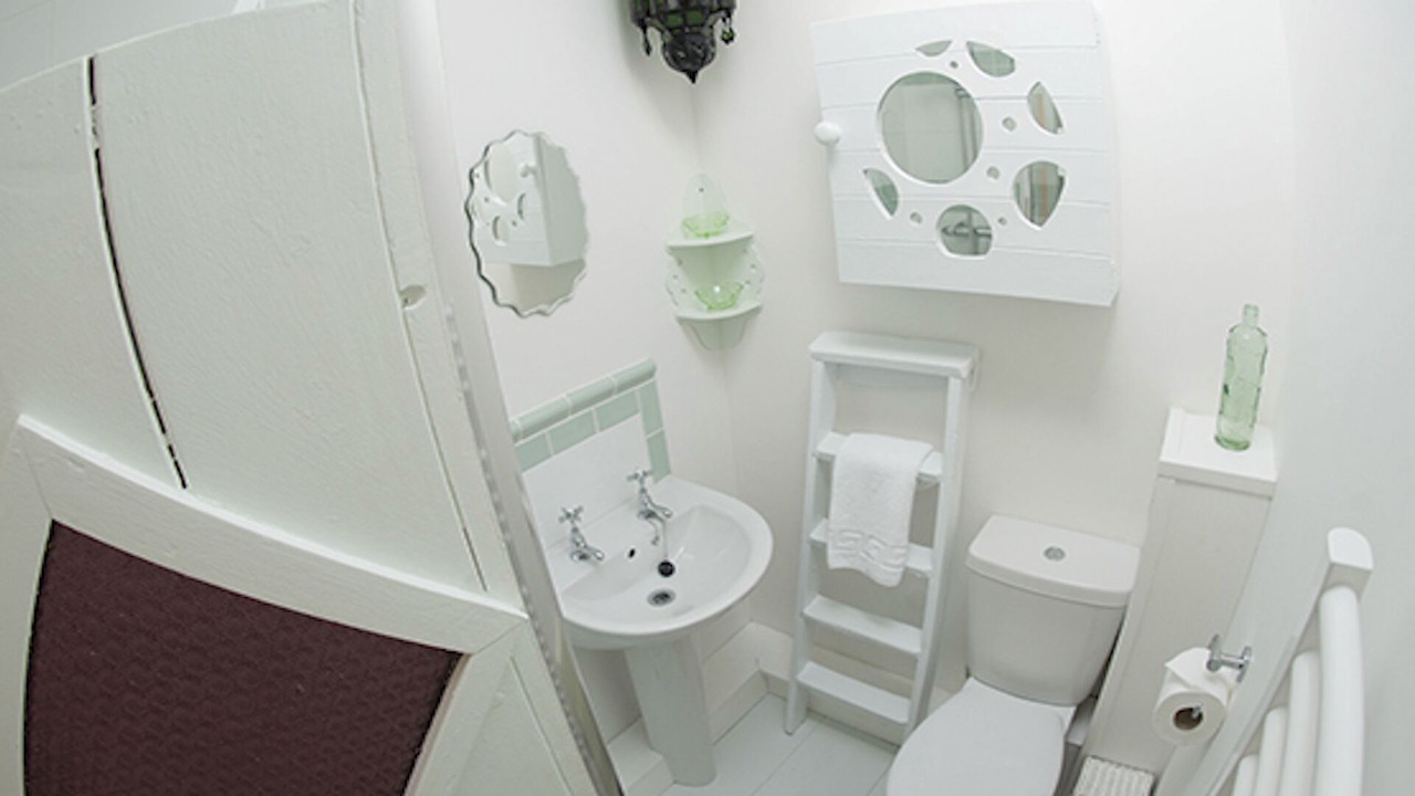 Photo of Bathroom in St Ives