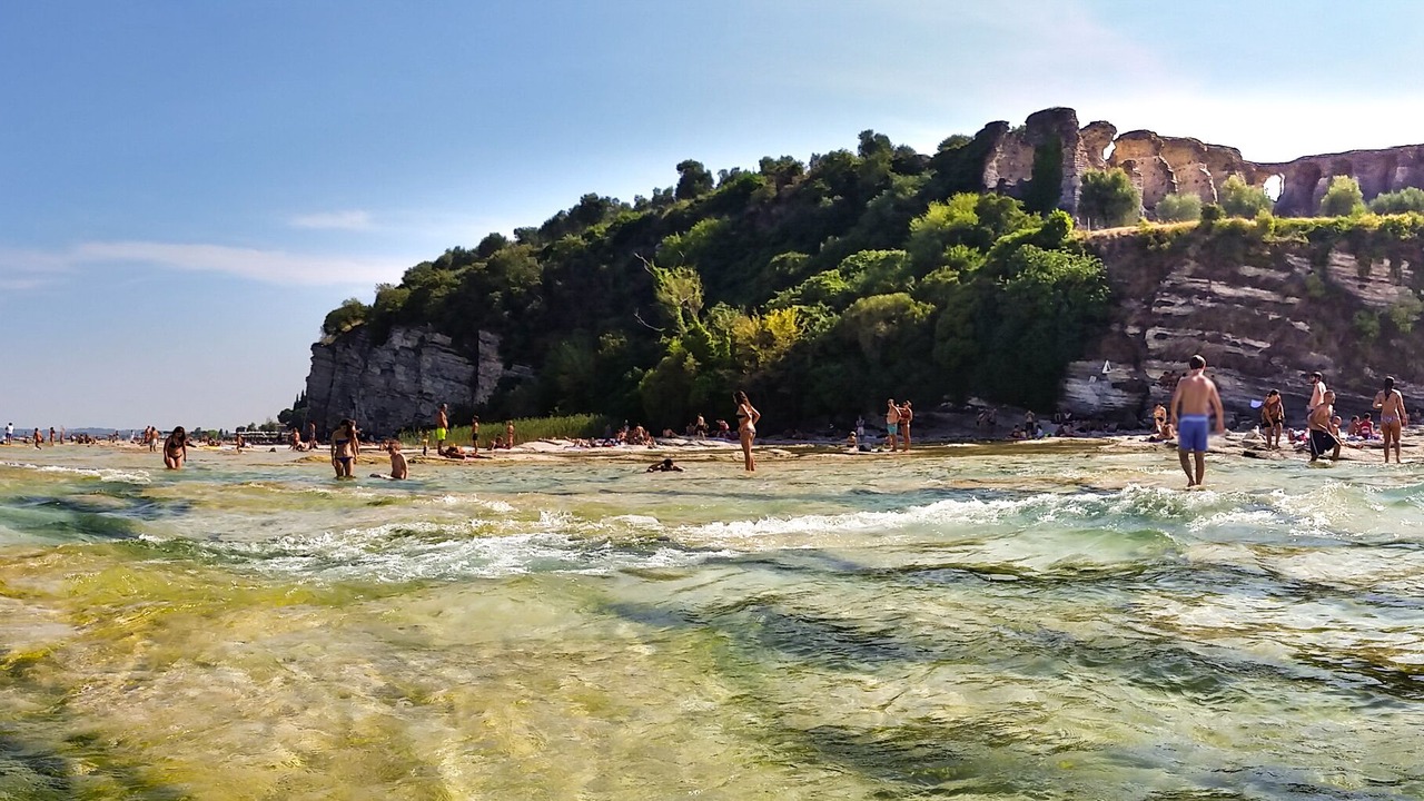 Photo of Others in Lugana