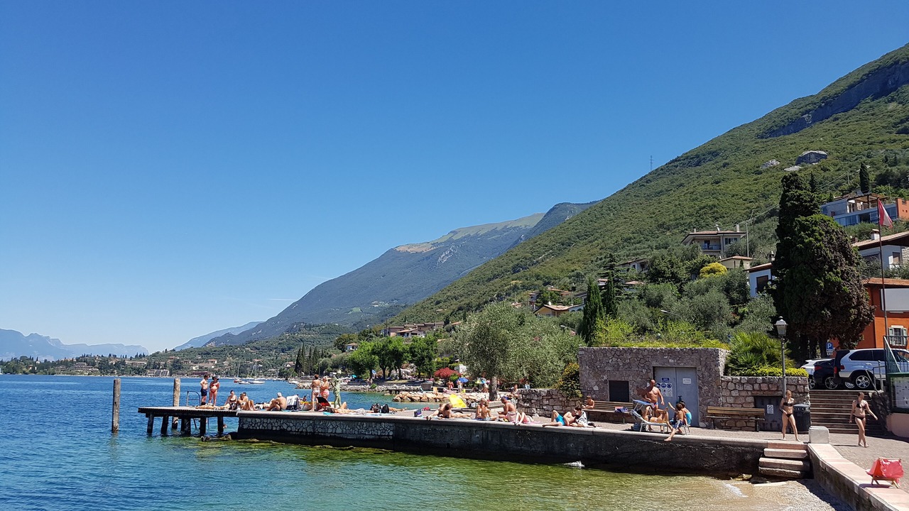 Photo of Others in Cassone