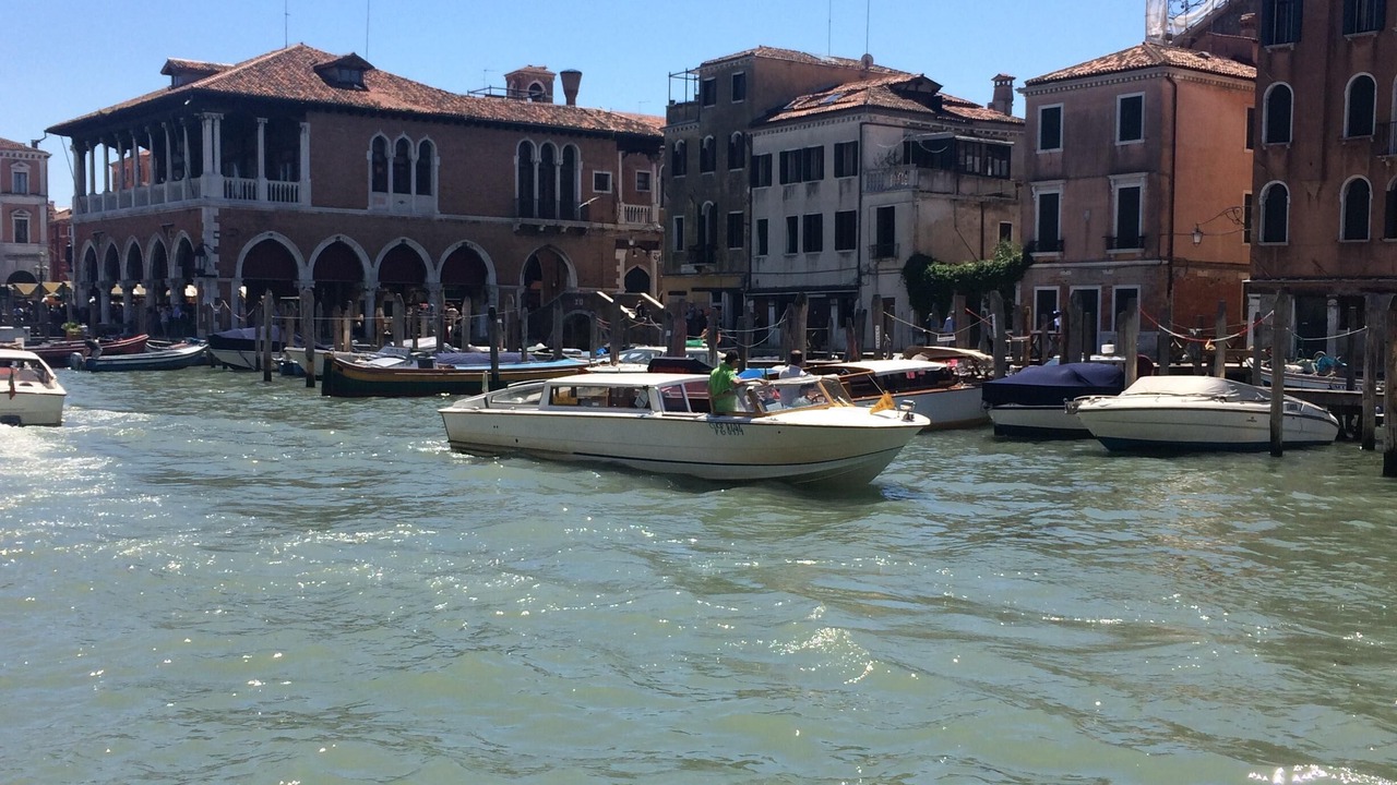 Photo of Others in San Polo