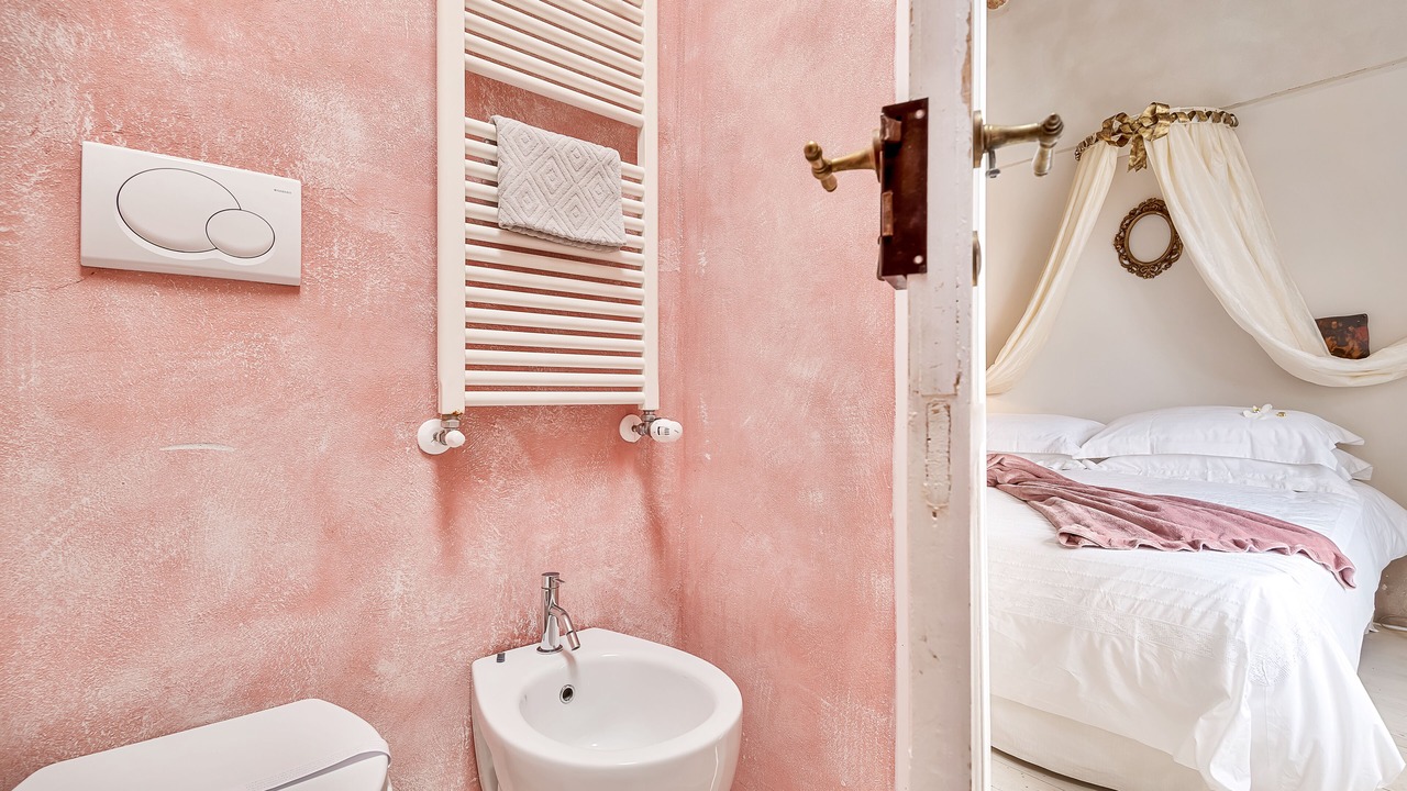 Photo of Bathroom in Pitelli