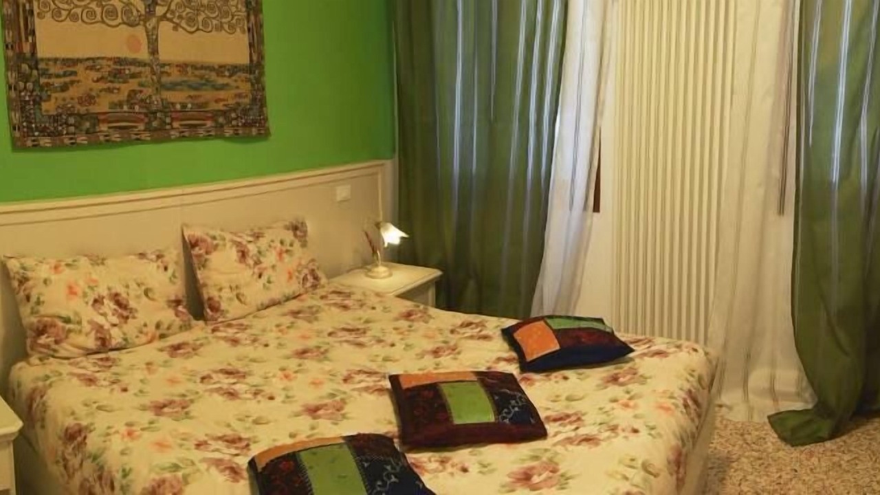 Photo of Bedroom in San Polo