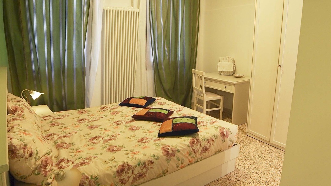 Photo of Bedroom in San Polo