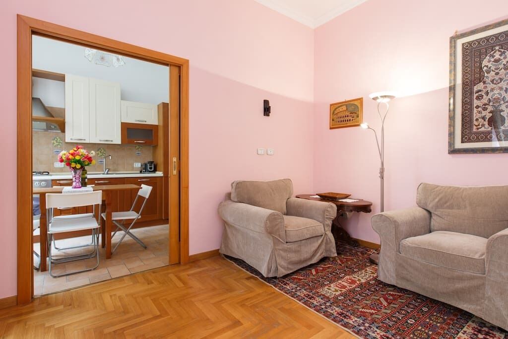 Photo of Livingroom in Esquilino