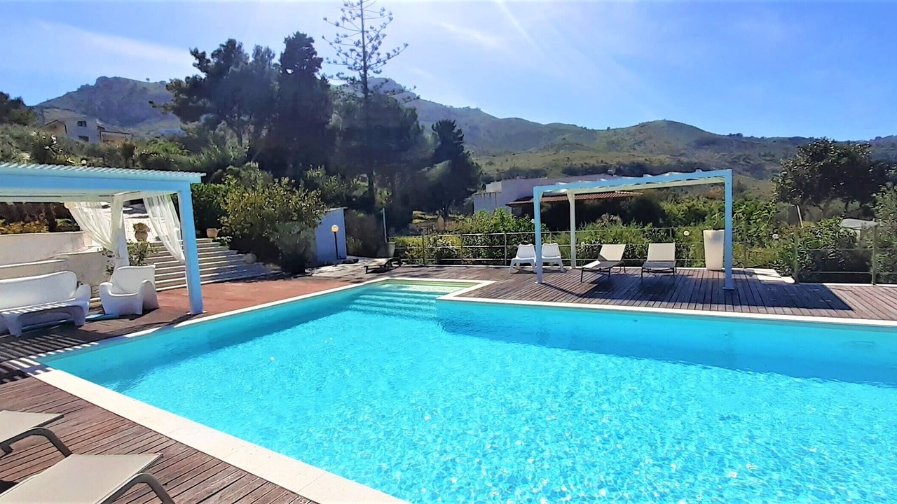 Photo of Outdoor in Bonagia