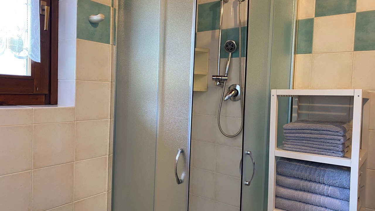 Photo of Bathroom in Crone