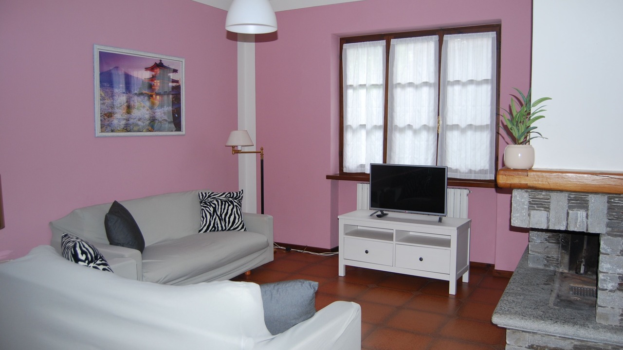 Photo of Livingroom in Cannobio
