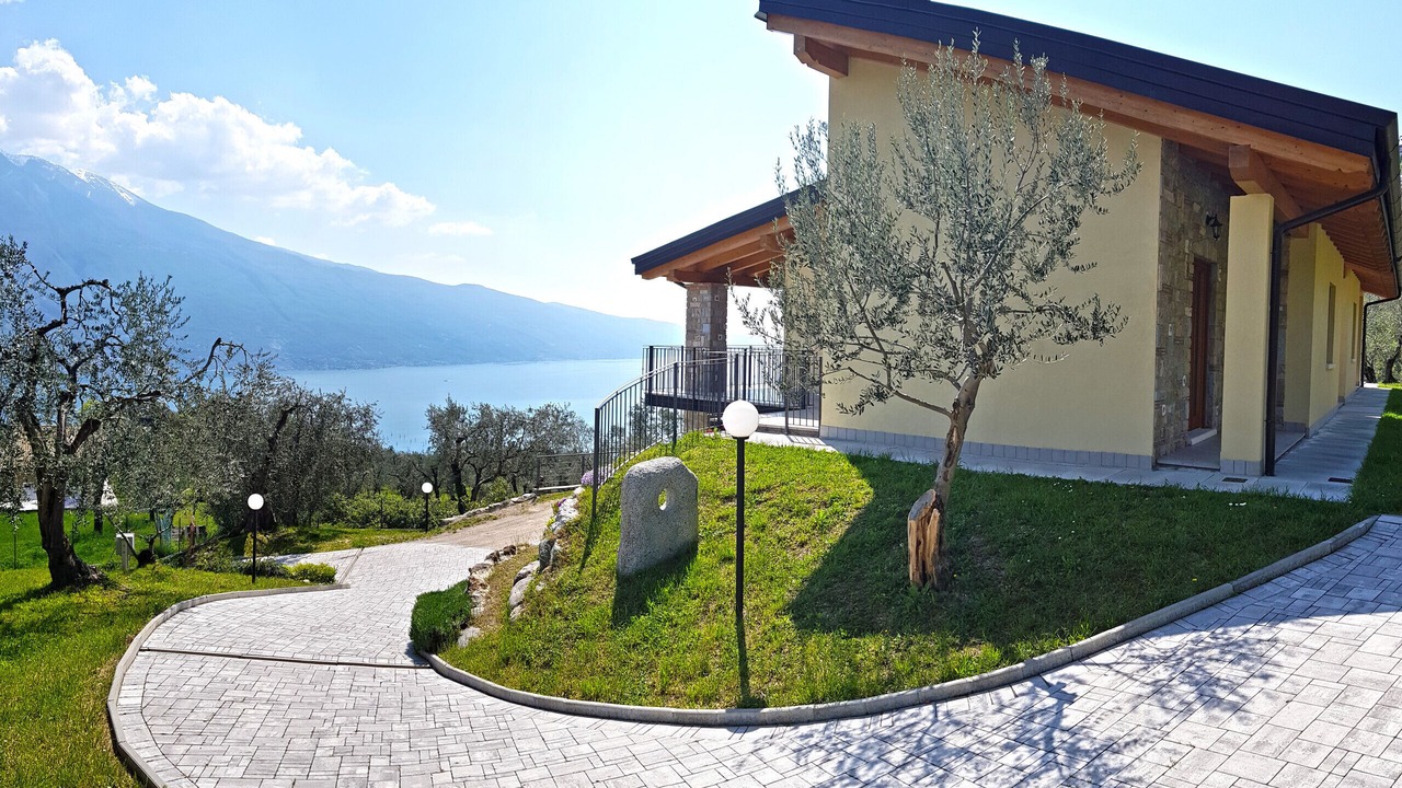 Photo of Outdoor in Arias