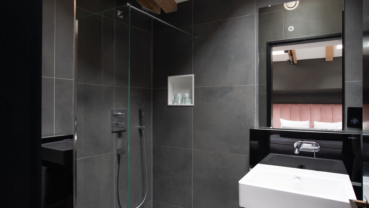 Photo of Bathroom in South Bank