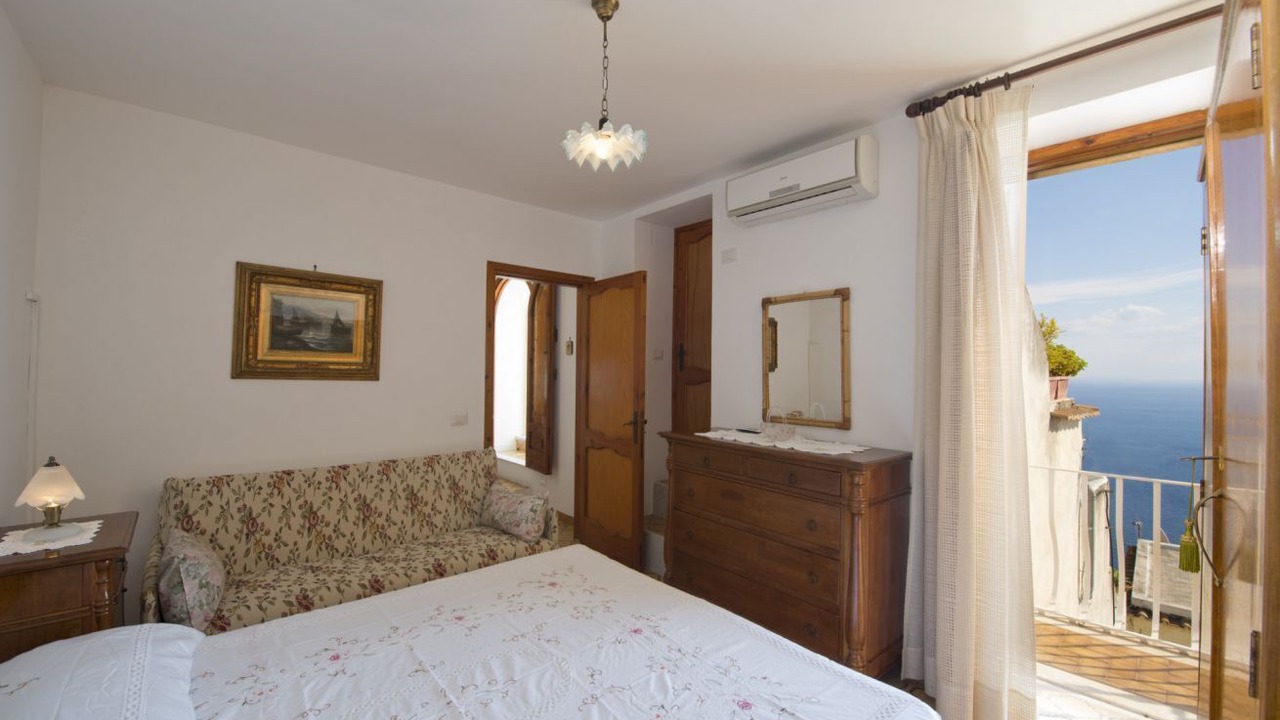 Photo of Bedroom in Praiano