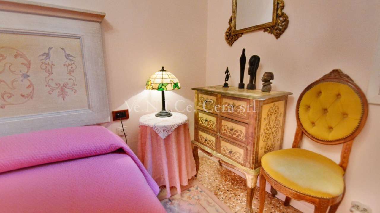 Photo of Bedroom in San Polo