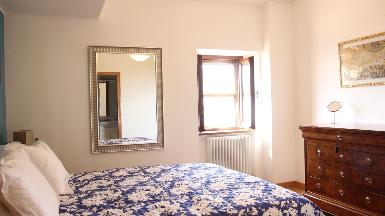 Photo of Bedroom in Tuoro sul Trasimeno
