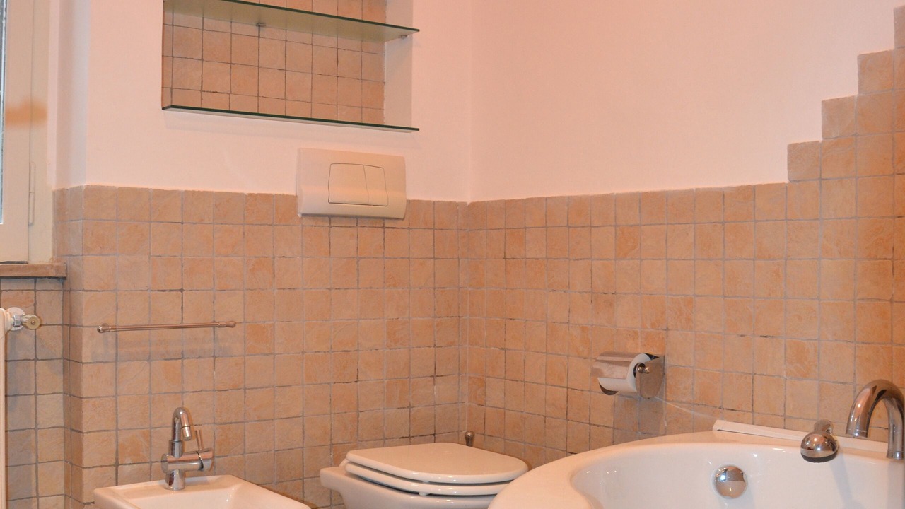 Photo of Bathroom in Quartiere XX Ardeatino